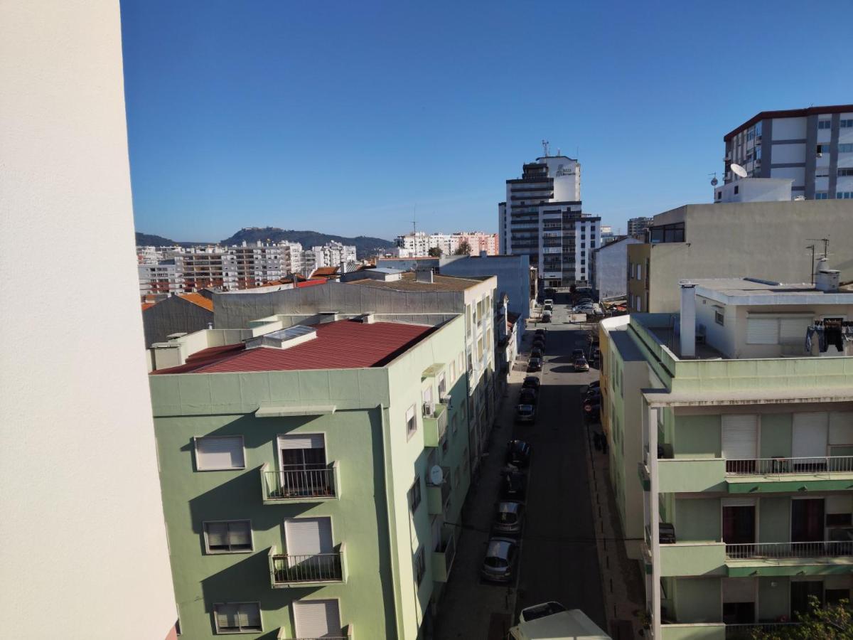 M&H Loft - Apartamento T2 Em Σετούμπαλ Εξωτερικό φωτογραφία